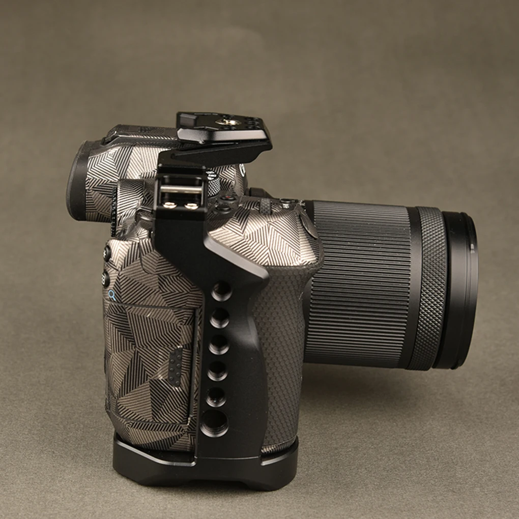 Camera Cage Aluminum Alloy Protective Stabilizer Frame Baseplate Top Handle
Camera Cage Aluminum Alloy Protective Stabilizer Frame Baseplate Top Handle