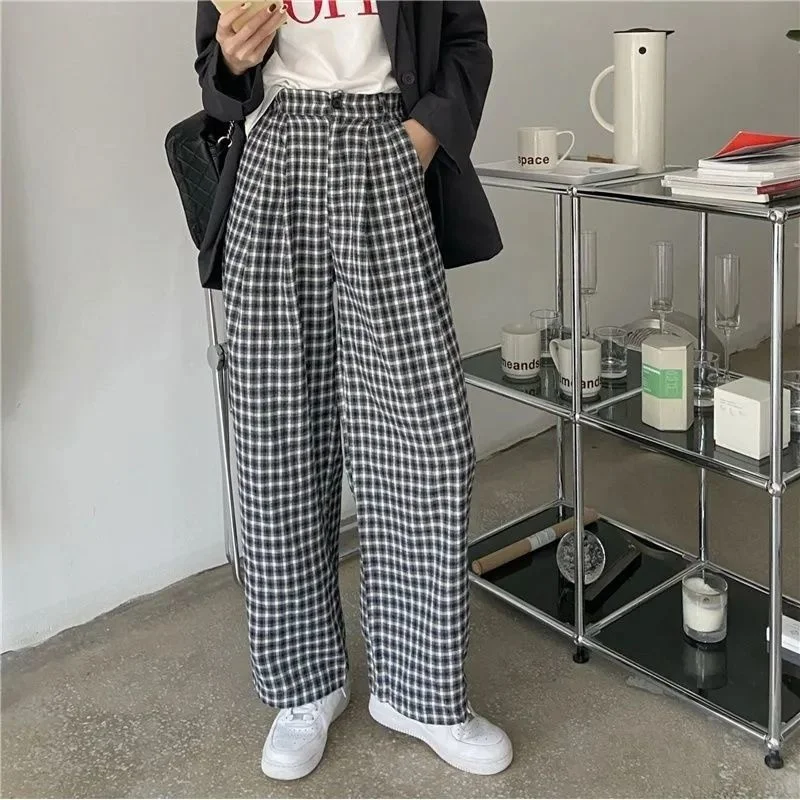 Black And White Harajuku Plaid Pants Oversize Women Casual Loose Wide Leg Pants Y2k Fashion Hiphop Streetwear Straight Trousers
Black And White Harajuku Plaid Pants Oversize Women Casual Loose Wide Leg Pants Y2k Fashion Hiphop Streetwear Straight Trousers