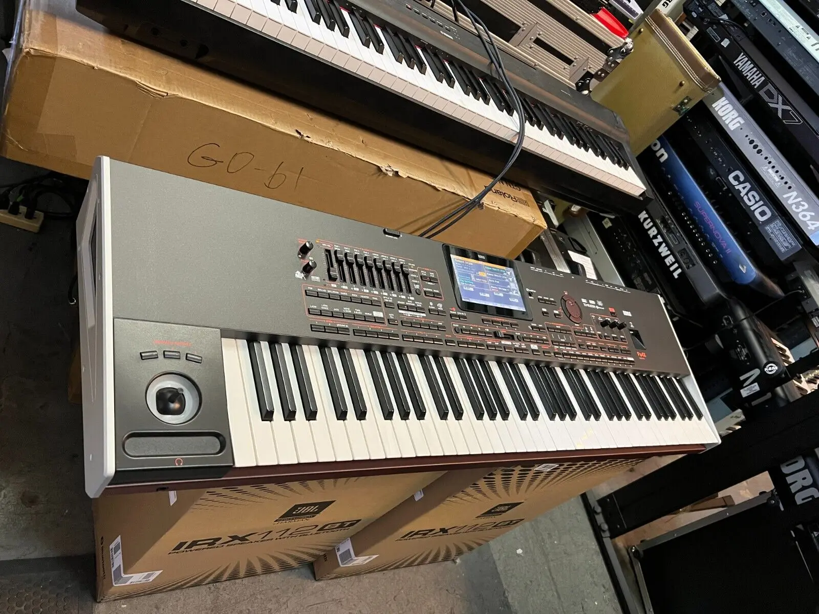 Korg PA4X76 ORIENTAL ORT PA4X 76-клавишная клавиатура/аранжировщик/PA 4x 76 MINT ARMENS