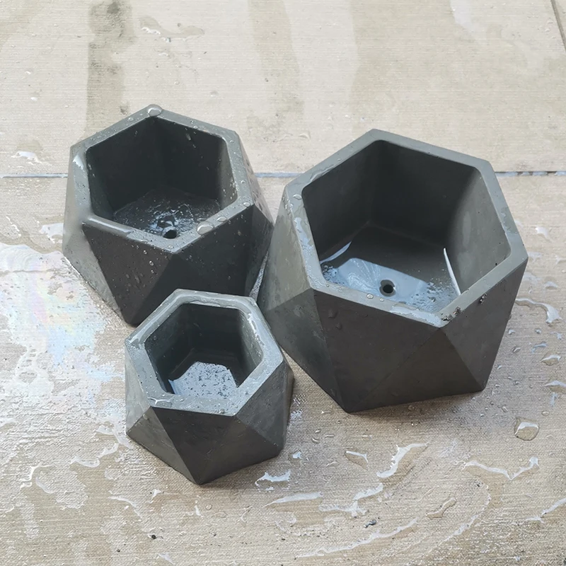Meat pot mold cement self-made hexagonal flower box model plastic ornaments small flower plate making template
Meat pot mold cement self-made hexagonal flower box model plastic ornaments small flower plate making template