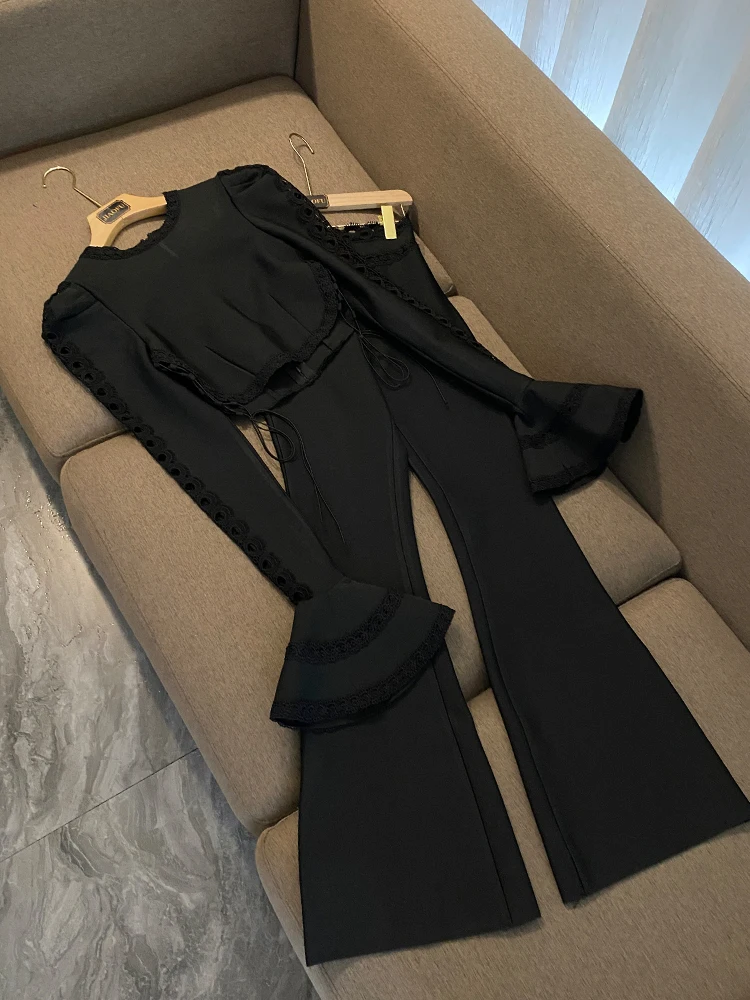 A GIRLS High quality Women's 2022 Fashion Women's Tight-Fitting Bandage Suit Long-Sleeved Top Flared Pants Two-Piece Pants
A GIRLS High quality Women's 2022 Fashion Women's Tight-Fitting Bandage Suit Long-Sleeved Top Flared Pants Two-Piece Pants
