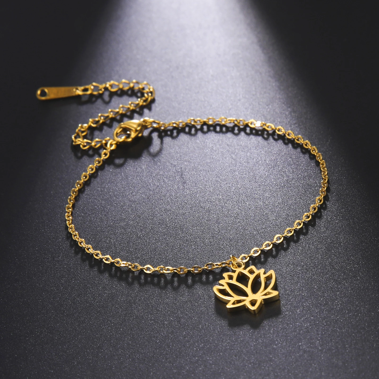

Hollowed Lotus Flower Tiny Charm Bracelets Stainless Steel Fashion Gold Color Chain Bracelet For Women Girls Lucky Jewelry Gifts