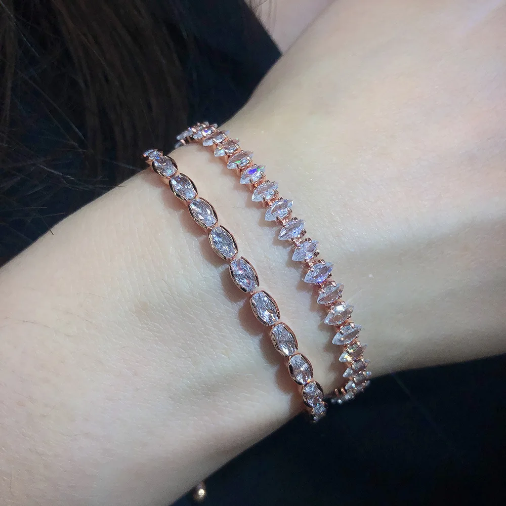 HOYON 14K Yellow Gold Color Geometric tennis Bracelet Women's Single Row Full Diamond AAA Zircon Adjustable Crystal Jewelry
HOYON 14K Yellow Gold Color Geometric tennis Bracelet Women's Single Row Full Diamond AAA Zircon Adjustable Crystal Jewelry