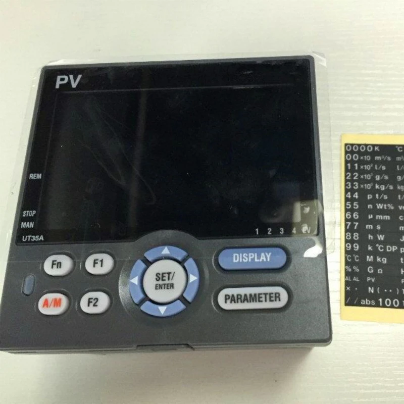 Digital Temperature controller UT32A 
Digital Temperature controller UT32A