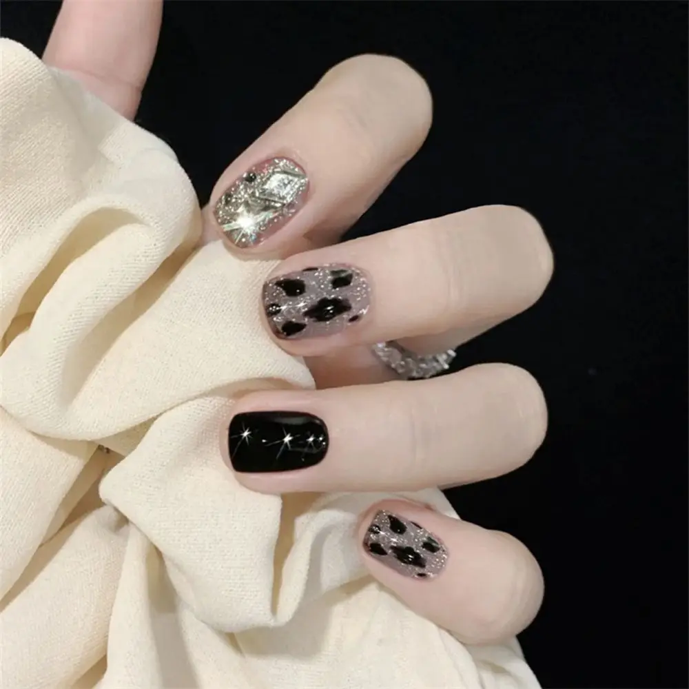 Heart Bow Full Cover Detachable Manicure Tool Short Round/Square Head False Nails Wearable Fake Nails Nail Tips
Heart Bow Full Cover Detachable Manicure Tool Short Round/Square Head False Nails Wearable Fake Nails Nail Tips