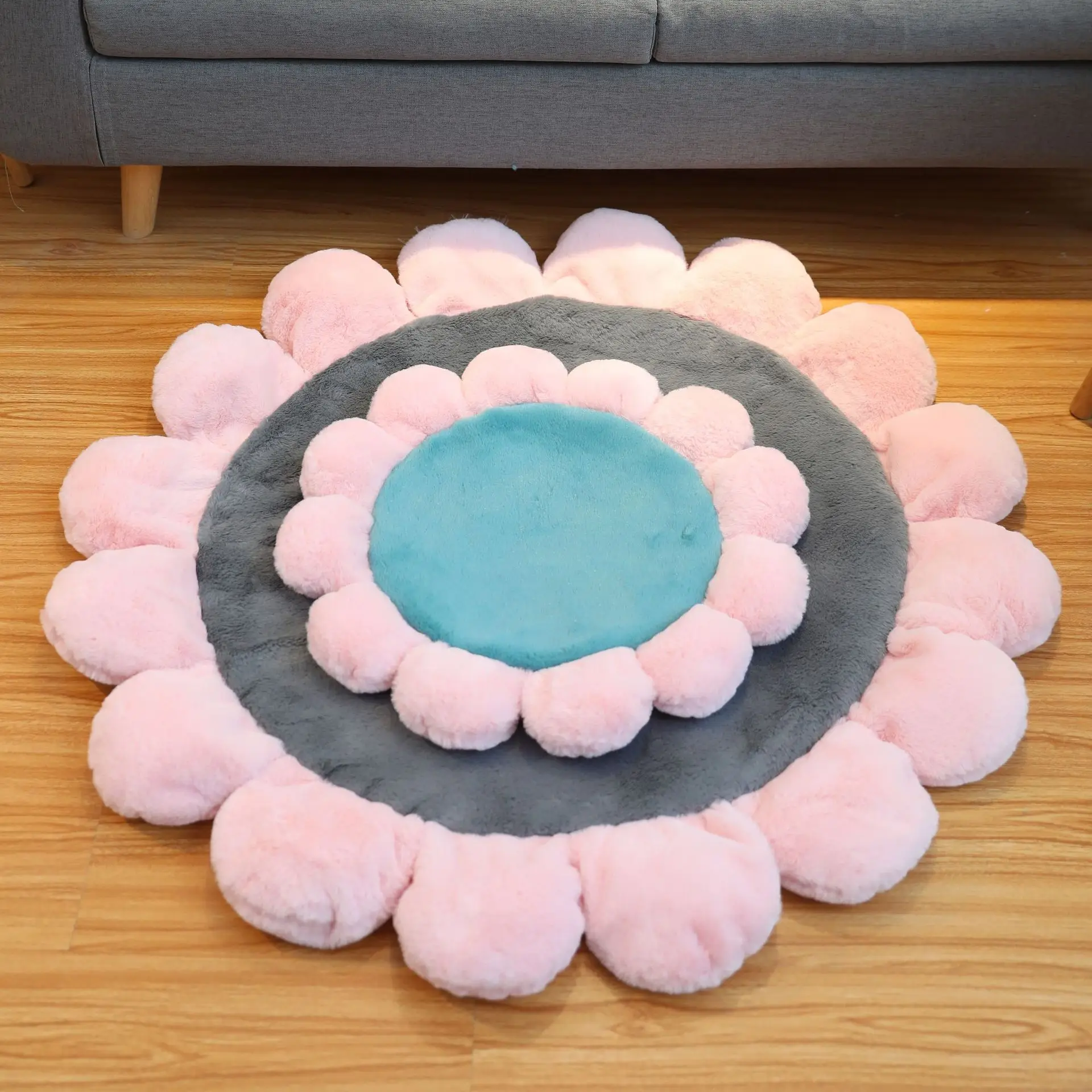 Flower Design Polyester Floor Rug Carpets for Living Room Kids Room Play Mat Winter Warm Bedroom Foot Pad Home Decor Floor Mat
Flower Design Polyester Floor Rug Carpets for Living Room Kids Room Play Mat Winter Warm Bedroom Foot Pad Home Decor Floor Mat