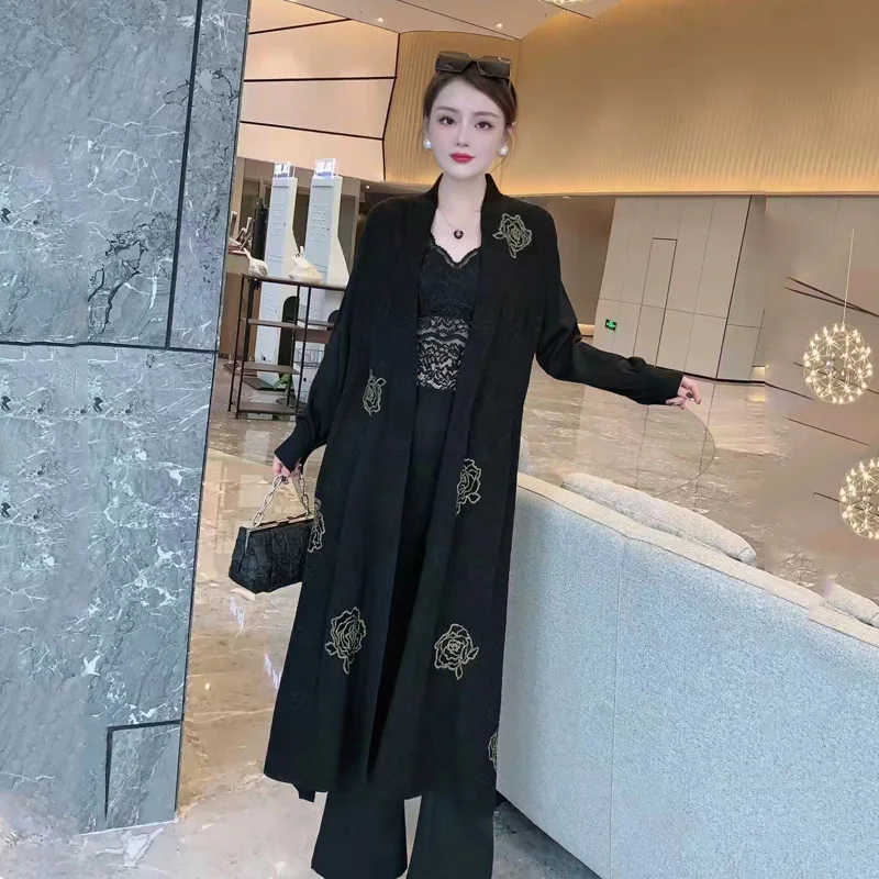 Женский трикотажный кардиган с длинными рукавами, элегантный вязаный кардиган с вышивкой в виде роз, свободный одноразмерный свитер для ос... 
Женский трикотажный кардиган с длинными рукавами, элегантный вязаный кардиган с вышивкой в виде роз, свободный одноразмерный свитер для ос...