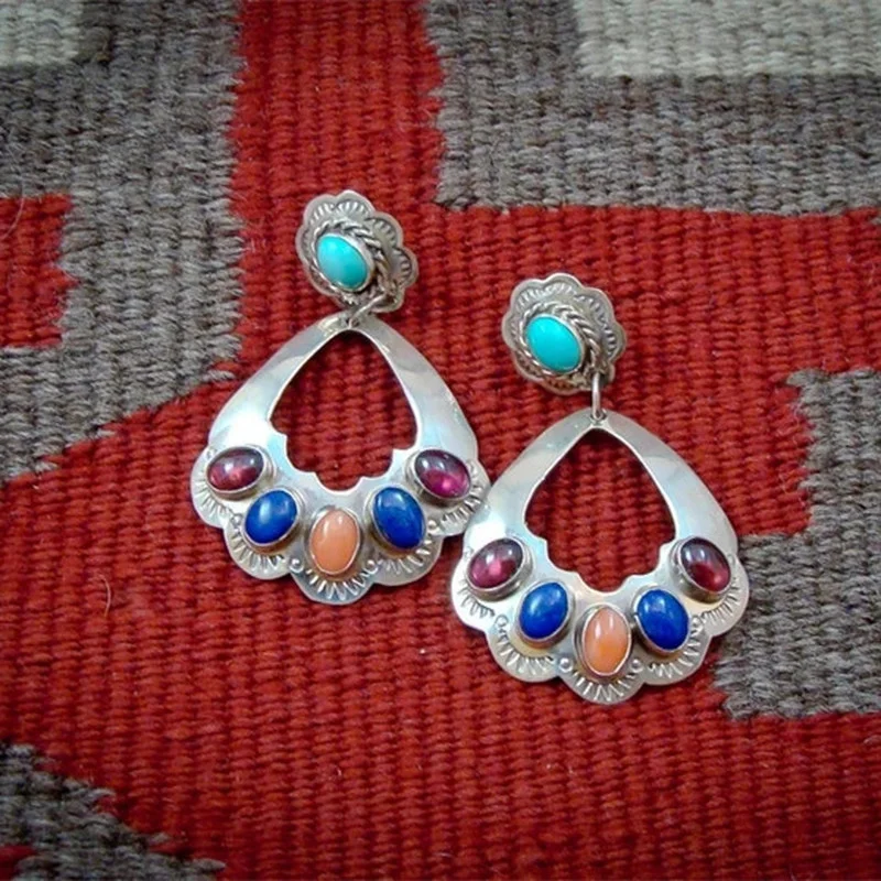 New Vintage Statement Earrings Bohemian Retro Silver Color Waterdrop Hook Dangle Earring For Women Trendy 2021
New Vintage Statement Earrings Bohemian Retro Silver Color Waterdrop Hook Dangle Earring For Women Trendy 2021