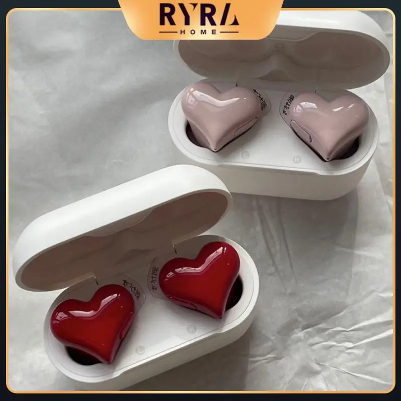 New Comfortable Wireless Headset Heart-shaped In-ear Noise Reduction Headphones Fast Charging Girl Heart Trend Headset
New Comfortable Wireless Headset Heart-shaped In-ear Noise Reduction Headphones Fast Charging Girl Heart Trend Headset