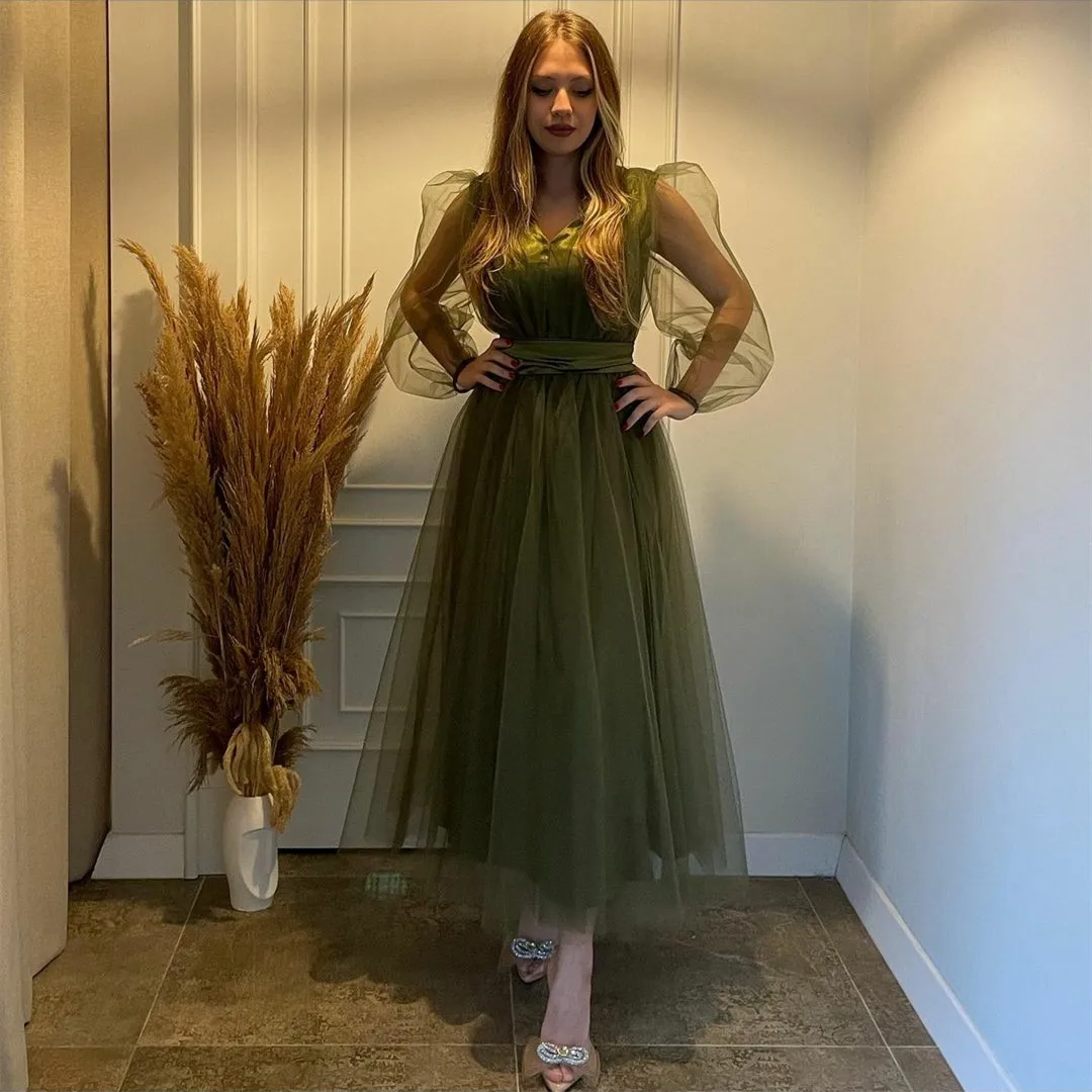 Olive Green Evening Dresses with Lantern Sleeve Tea-Length V-Neck Pleated Prom Dress Tulle vestidos para eventos especiales 
Olive Green Evening Dresses with Lantern Sleeve Tea-Length V-Neck Pleated Prom Dress Tulle vestidos para eventos especiales