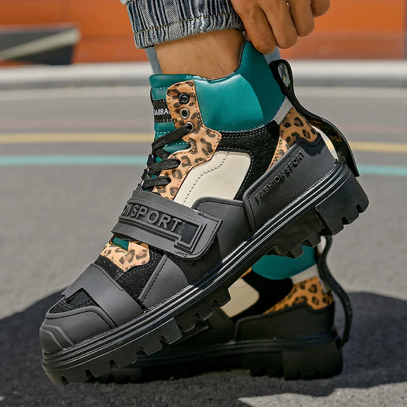 Men's Sports Shoes 2022 New Spring High-top Casual Thick-soled Boots Color Matching Tooling Motorcycle Men's Shoes
Men's Sports Shoes 2022 New Spring High-top Casual Thick-soled Boots Color Matching Tooling Motorcycle Men's Shoes
