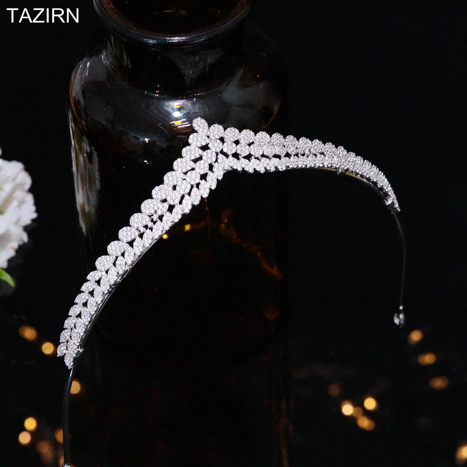 New 3A Cubic Zirconia Wedding Crowns for Women Handmade Silver CZ Princess Tiaras Birthday Party Diadema Bridal Hair Accessories
New 3A Cubic Zirconia Wedding Crowns for Women Handmade Silver CZ Princess Tiaras Birthday Party Diadema Bridal Hair Accessories