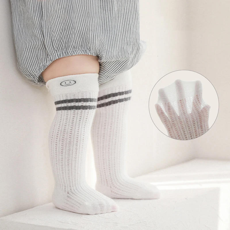 Новинка, летние гольфы для мальчиков и девочек, детские длинные носки-трубы, хлопковые полосатые детские сетчатые носки, мягкие носки для новорожденных, младенцев
Новинка, летние гольфы для мальчиков и девочек, детские длинные носки-трубы, хлопковые полосатые детские сетчатые носки, мягкие носки для новорожденных, младенцев