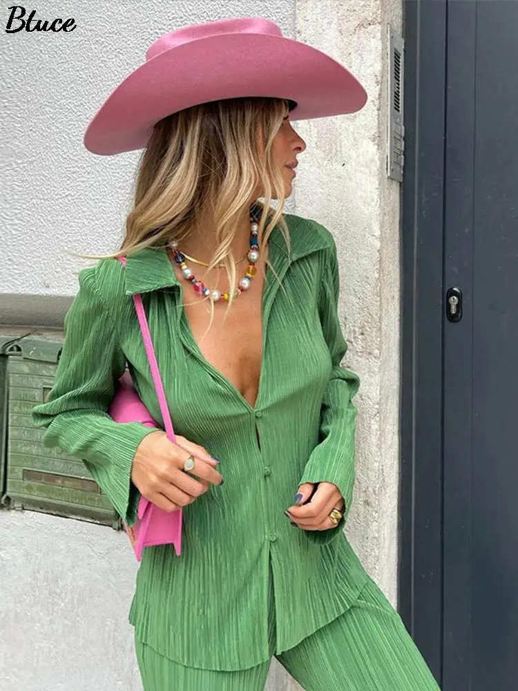 Elegant Solid Pleated 2 Piece Pants Set Women Casual Long Sleeve Shirt Tops Suit Office Lady High Waist Wide Leg Trousers Outfit
Elegant Solid Pleated 2 Piece Pants Set Women Casual Long Sleeve Shirt Tops Suit Office Lady High Waist Wide Leg Trousers Outfit