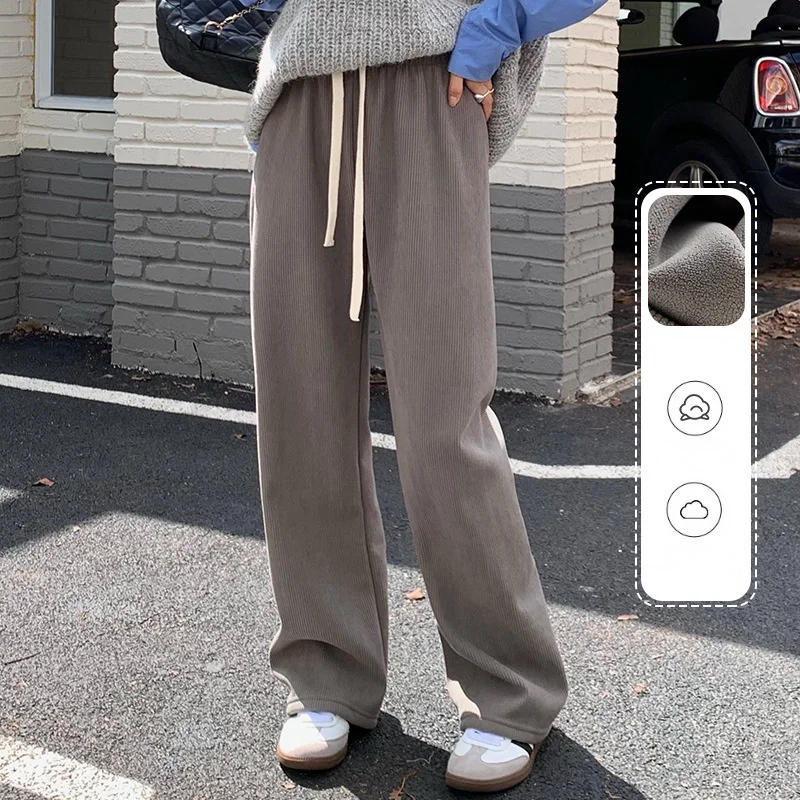 Осенне-зимние утепленные плюшевые женские брюки с широкими штанинами 2022, на шнурке, с высокой эластичной талией, свободные прямые повседневные теплые брюки, брюки
Осенне-зимние утепленные плюшевые женские брюки с широкими штанинами 2022, на шнурке, с высокой эластичной талией, свободные прямые повседневные теплые брюки, брюки