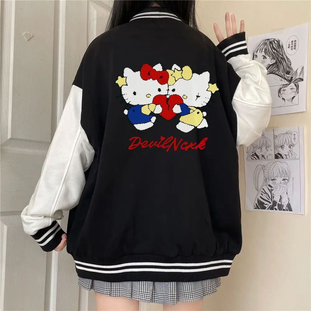 Милая бейсбольная куртка Sanrio Hello Kittys аниме милая мультяшная зимняя свободная повседневная куртка с длинным рукавом Jk винтажный Топ подарок ...
Милая бейсбольная куртка Sanrio Hello Kittys аниме милая мультяшная зимняя свободная повседневная куртка с длинным рукавом Jk винтажный Топ подарок ...