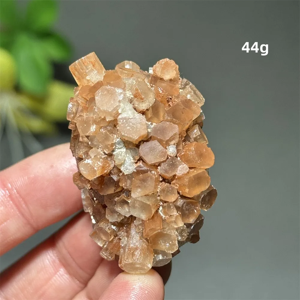 Оранжевый арагонит, кластер
Оранжевый арагонит, кластер