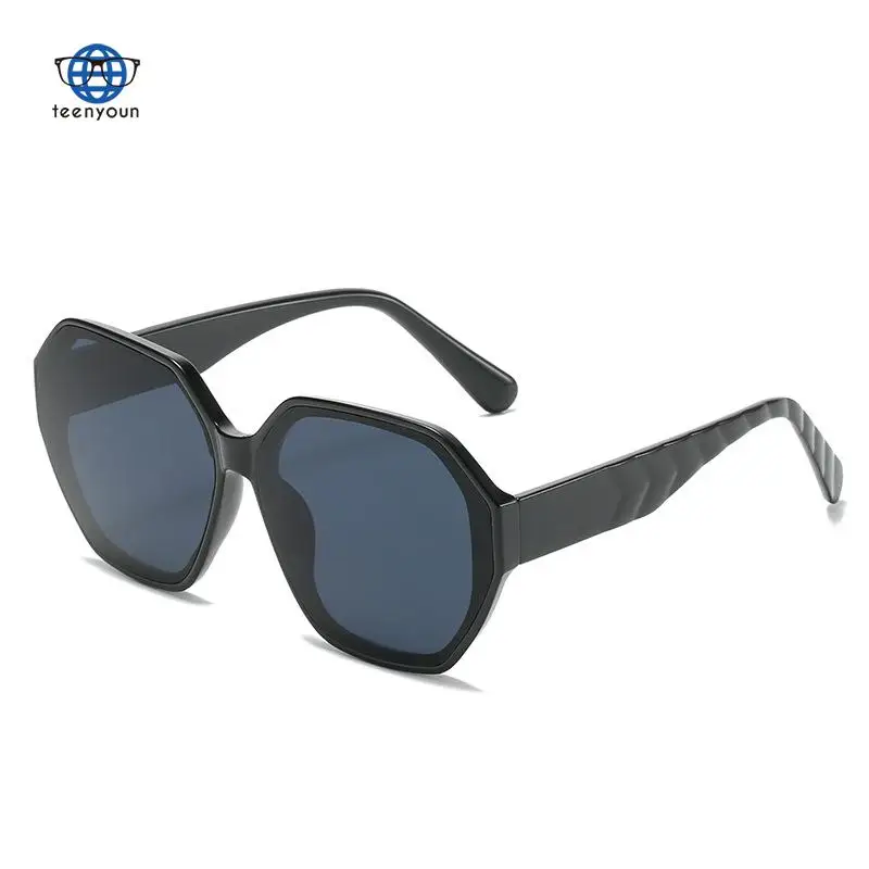 Teenyoun Trado New Irregular Polygon Sunglasses Eyewear Trend Wave Mirror Legs Fashion Dazzling Sun Glasses Women
Teenyoun Trado New Irregular Polygon Sunglasses Eyewear Trend Wave Mirror Legs Fashion Dazzling Sun Glasses Women