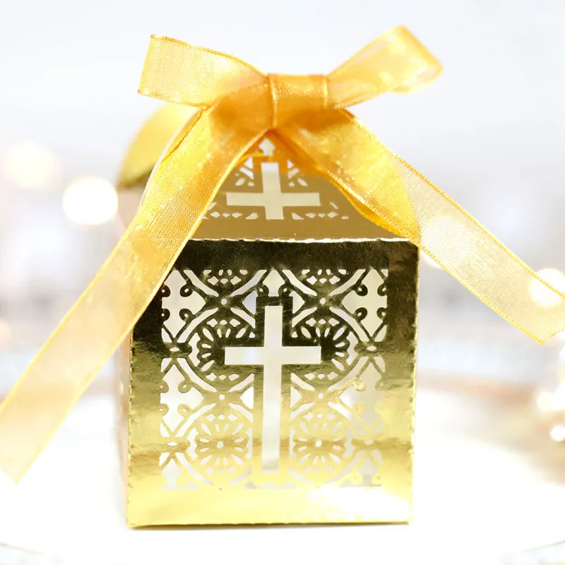 50/100pcs Crossing Laser Cut Hollow Carriage Favors Gifts Candy Dragee Boxes with Ribbon Baby Shower Wedding Party Supplies
50/100pcs Crossing Laser Cut Hollow Carriage Favors Gifts Candy Dragee Boxes with Ribbon Baby Shower Wedding Party Supplies