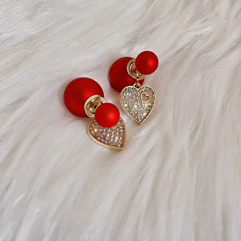 Korean version of fashion personality diamond love pearl S925 silver needle earrings female temperament exquisite earrings
Korean version of fashion personality diamond love pearl S925 silver needle earrings female temperament exquisite earrings