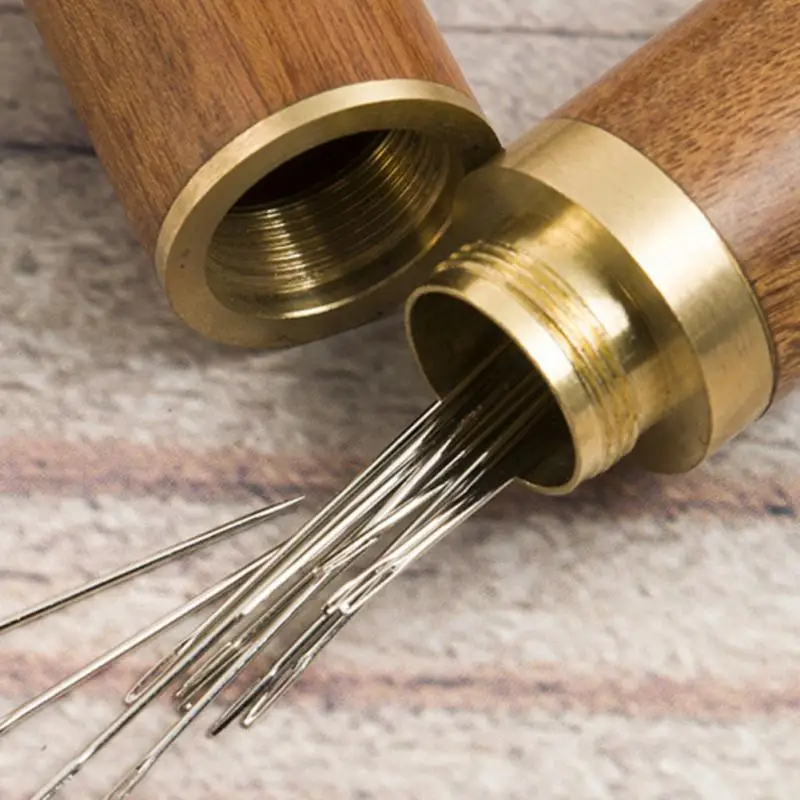 New Needle For The Blind Elderly Hand-sewing Needle Large Household Needle-free Needle For Sewing Clothes Sandalwood Barrel
New Needle For The Blind Elderly Hand-sewing Needle Large Household Needle-free Needle For Sewing Clothes Sandalwood Barrel