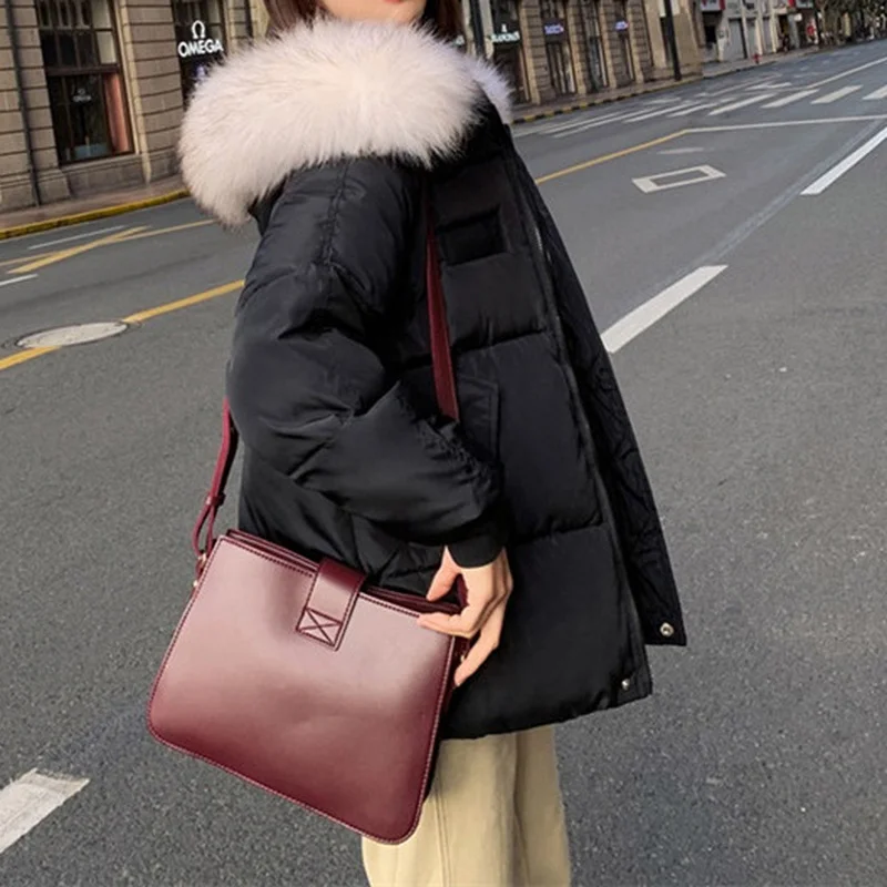 Women Hooded Black White Casual Outwear 2021 New Winter Down Cotton-padded Jackets Korean Style Short Loose Thicken Warm Coats
Women Hooded Black White Casual Outwear 2021 New Winter Down Cotton-padded Jackets Korean Style Short Loose Thicken Warm Coats