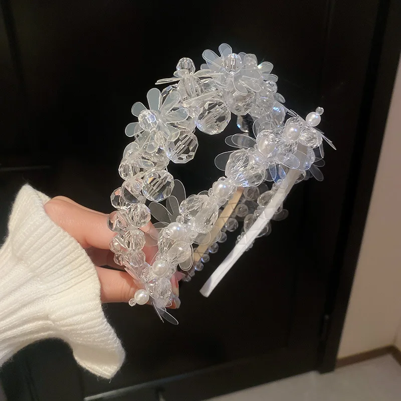 Pearl crystal flower headband Rococo wind small fresh headband niche design sense of spring super fairy hair accessories
Pearl crystal flower headband Rococo wind small fresh headband niche design sense of spring super fairy hair accessories
