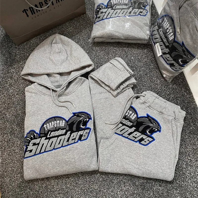 Trapstar Men's Owel Embroidery Logo Fleece Hoodies TSweatshirts Set Harajuku Streetwear Pullover Tracksuit
Trapstar Men's Owel Embroidery Logo Fleece Hoodies TSweatshirts Set Harajuku Streetwear Pullover Tracksuit