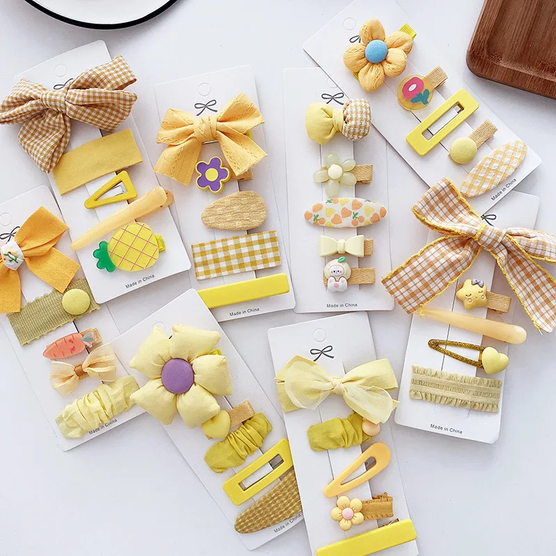 5pcs/set Ins Korean Yellow Hairpins for Baby Girls Cute Cartoon Yellow Big Bow Floral Hair Clip Little Baby Gir Hair Accessories 
5pcs/set Ins Korean Yellow Hairpins for Baby Girls Cute Cartoon Yellow Big Bow Floral Hair Clip Little Baby Gir Hair Accessories