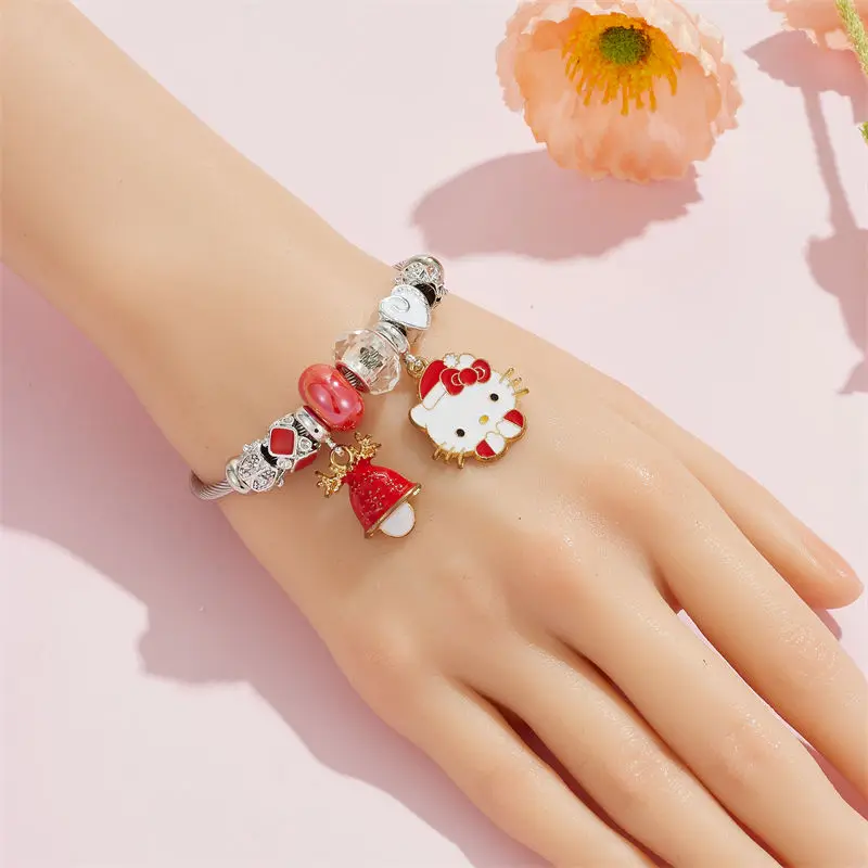 Зимний мультяшный браслет Hello Kitty с рождественской мелодией, женский браслет Kuromi Bestie, подвесной браслет для учеников, ювелирные изделия для рук
Зимний мультяшный браслет Hello Kitty с рождественской мелодией, женский браслет Kuromi Bestie, подвесной браслет для учеников, ювелирные изделия для рук