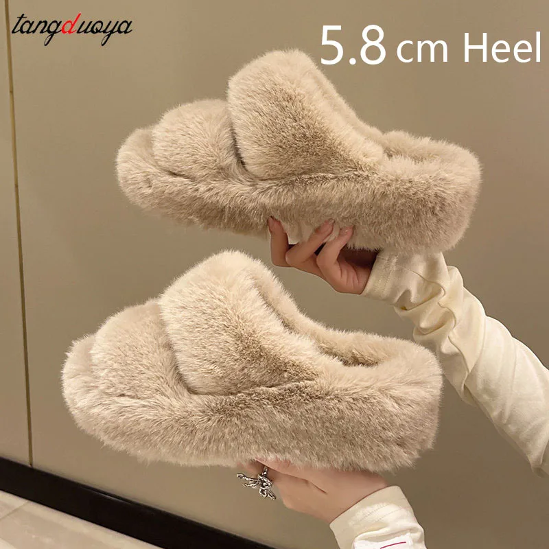 furry platform Slippers Women's Shoes Sandals Plush Slippers Women's Autumn And Winter Outer Wear Thick Bottom Home Cute slipper
furry platform Slippers Women's Shoes Sandals Plush Slippers Women's Autumn And Winter Outer Wear Thick Bottom Home Cute slipper