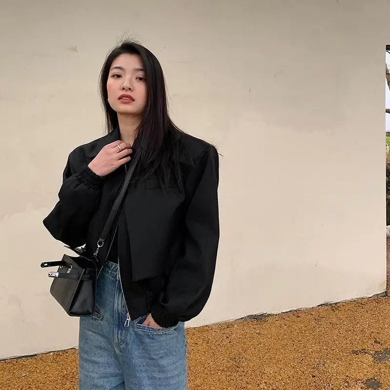 Short Jacket Jacket, Women's 2023 Spring And Autumn New Loose Fitting Black Vintage Versatile Top Fake Two Vintage Casual Tops
Short Jacket Jacket, Women's 2023 Spring And Autumn New Loose Fitting Black Vintage Versatile Top Fake Two Vintage Casual Tops