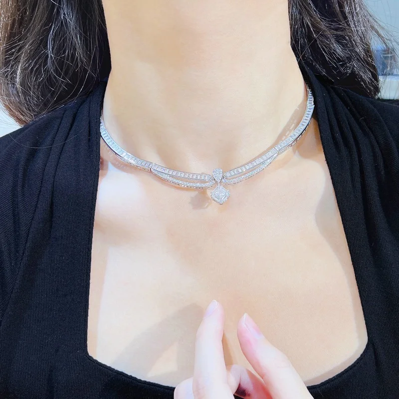 Wholesale European Fine Woman Girl Bride Mother Party Birthday Wedding Gift Luxury AAA Zircon 18KT White Gold Choker Necklace
Wholesale European Fine Woman Girl Bride Mother Party Birthday Wedding Gift Luxury AAA Zircon 18KT White Gold Choker Necklace