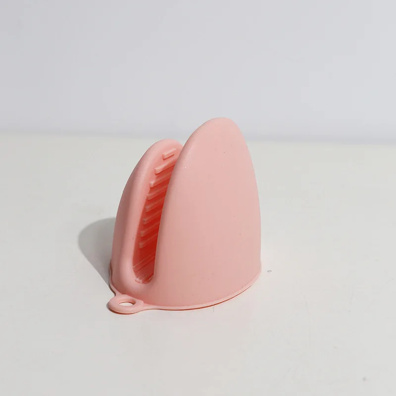 Mini Pink Oven Gloves Kitchen Microwave Insulation Anti-scalding Thickened Silicone High Temperature Baking Gloves Wholesale
Mini Pink Oven Gloves Kitchen Microwave Insulation Anti-scalding Thickened Silicone High Temperature Baking Gloves Wholesale