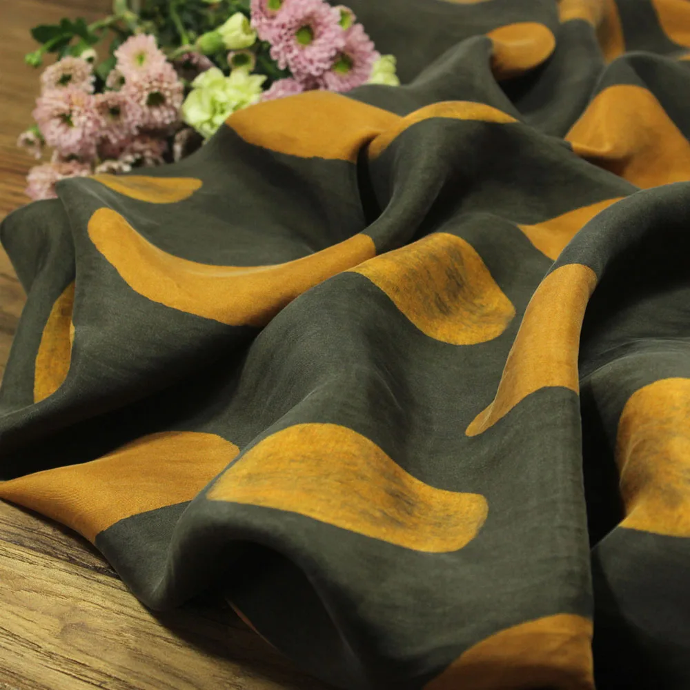 

one meter High quality copper ammonia wire fabric Large wave printing tissu Brand design half dress robe clothing telas