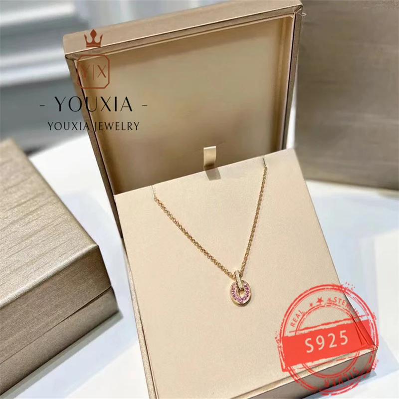1:1 custom s925silver color luxury Necklace personality shiny jewelry European and American style Couple gifts laminar pendant
1:1 custom s925silver color luxury Necklace personality shiny jewelry European and American style Couple gifts laminar pendant