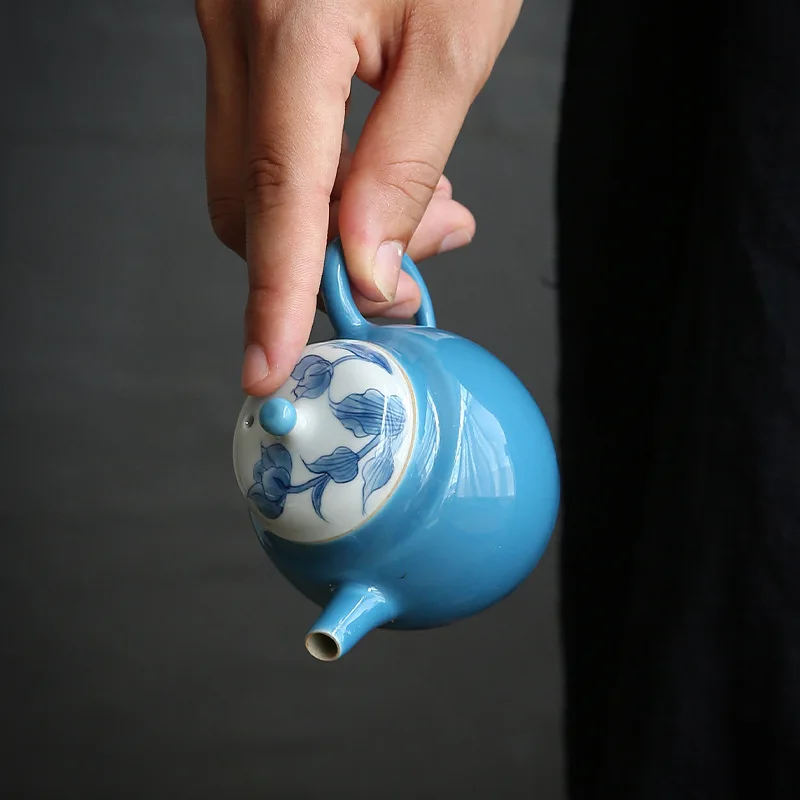 Small Porcelain Tea Pot, Blue Glaze, Japanese Teapot, Portable Travel Tea Infusers, Puer Oolong Tea, Samovar Chines Tea Set
Small Porcelain Tea Pot, Blue Glaze, Japanese Teapot, Portable Travel Tea Infusers, Puer Oolong Tea, Samovar Chines Tea Set