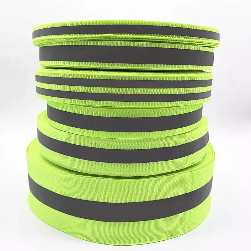 

Yards 10mm 15mm 20mm 25mm 50mm Fluorescent Green Safety Silver Reflective Sew on Fabric Tape Strap Vest Webbing