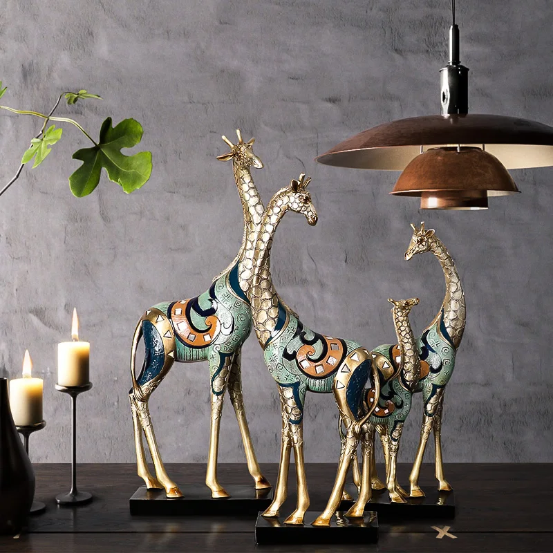 

Resin Figurine Giraffe Statue Lucky Deer Golden Elk Decor Home Living Room Decor Crafts Sculpture Creative Desktop Ornament