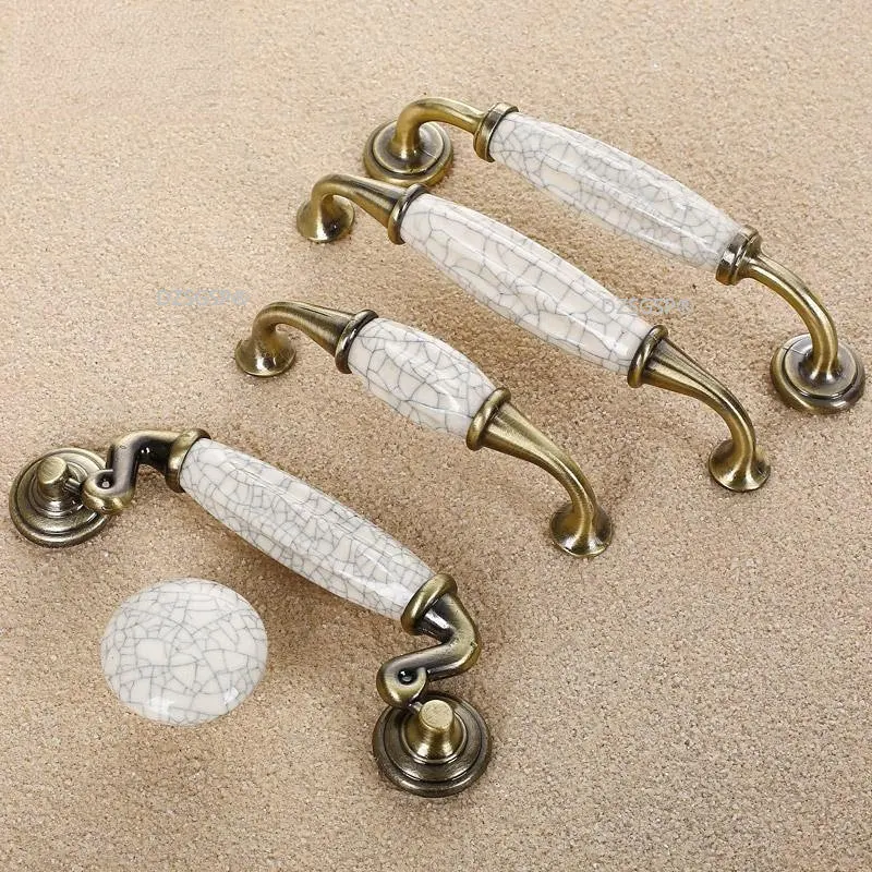 Marble Lines Ceramic Cabinet Handles Drawer knobs Wardrobe Door Handles Antique Bronze European Furniture Handle
Marble Lines Ceramic Cabinet Handles Drawer knobs Wardrobe Door Handles Antique Bronze European Furniture Handle