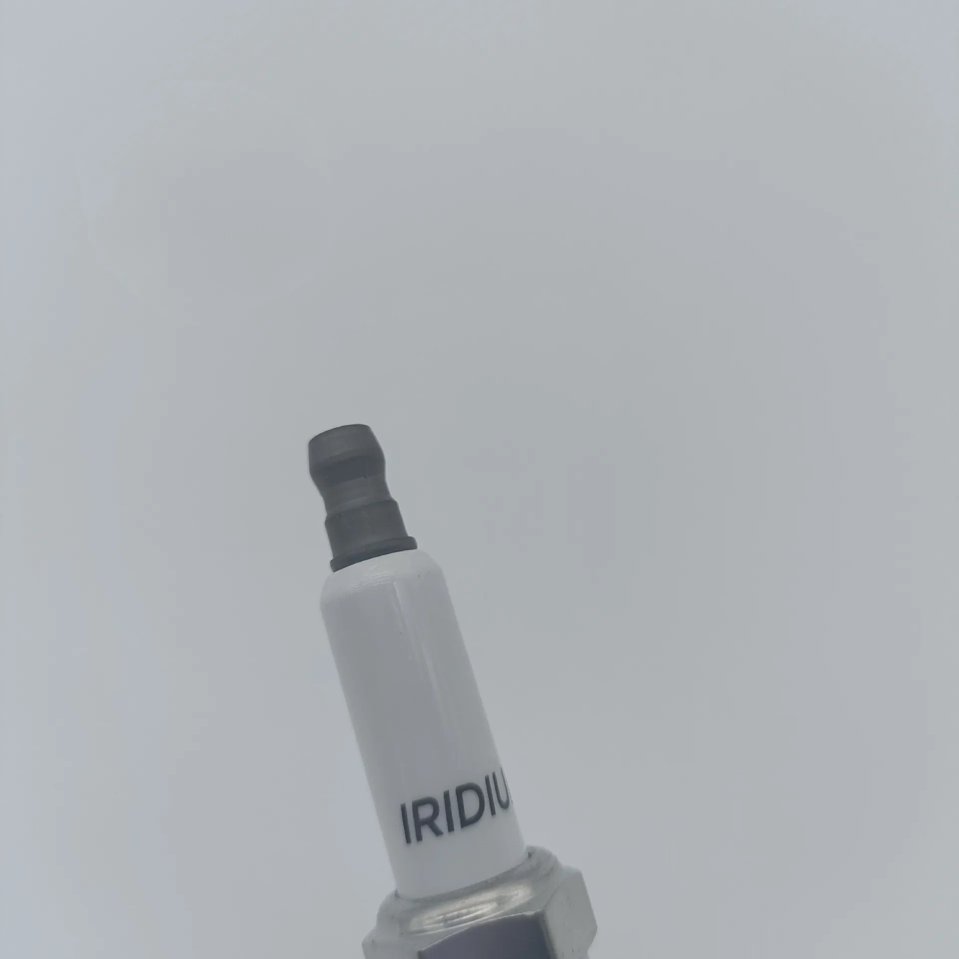 6pcs/lot 101905611A PFR6X11 5757 Spark Plug for Audi A6L A7 2.4L 2.8L PFR6X 11 PFR6X-11
6pcs/lot 101905611A PFR6X11 5757 Spark Plug for Audi A6L A7 2.4L 2.8L PFR6X 11 PFR6X-11