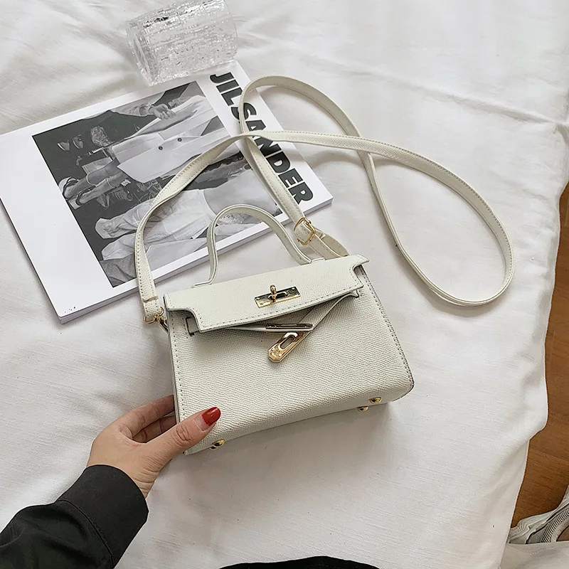 2022 Simple Casual Small Bag Female Mini Popular New Trend Fashion Retro Handbag Shoulder Bag Messenger Bag Handbags Blosa
2022 Simple Casual Small Bag Female Mini Popular New Trend Fashion Retro Handbag Shoulder Bag Messenger Bag Handbags Blosa