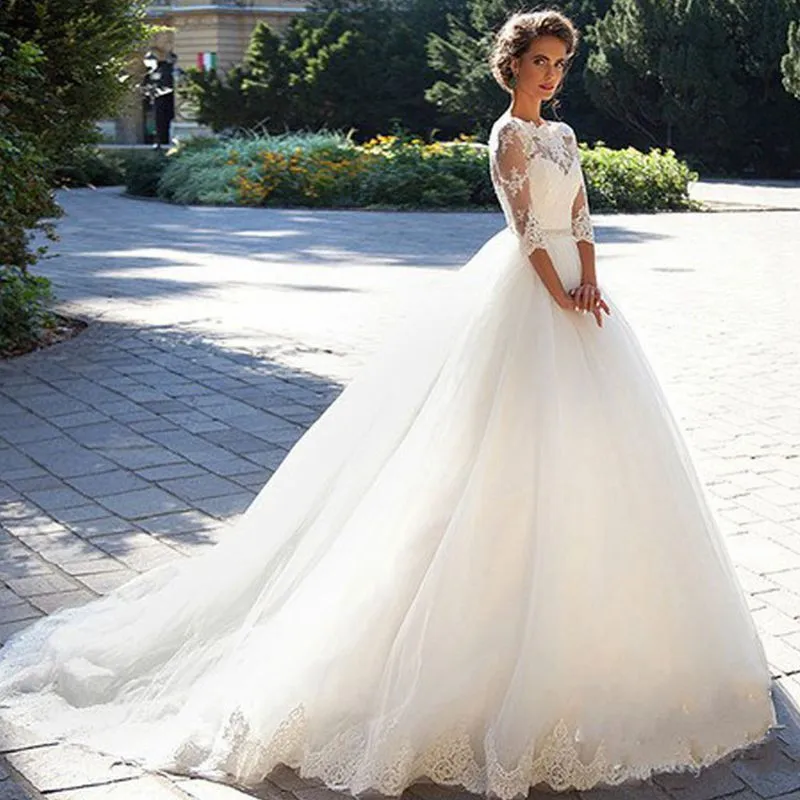 Slim court wedding dress 2022 spring new round neck lace long sleeve long tail bridal wedding dress
Slim court wedding dress 2022 spring new round neck lace long sleeve long tail bridal wedding dress