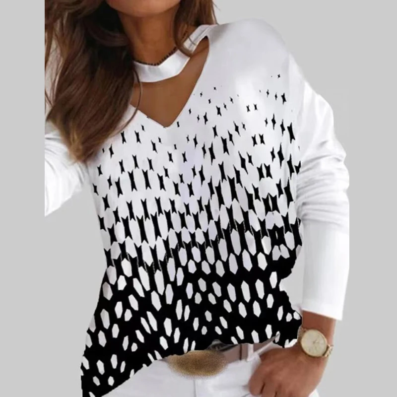 Sexy V Neck Elegant Women Tops and Blouses Spring Pattern Print Vintage Shirts Pullover Autumn Long Sleeve Loose Blusas Harajuku
Sexy V Neck Elegant Women Tops and Blouses Spring Pattern Print Vintage Shirts Pullover Autumn Long Sleeve Loose Blusas Harajuku