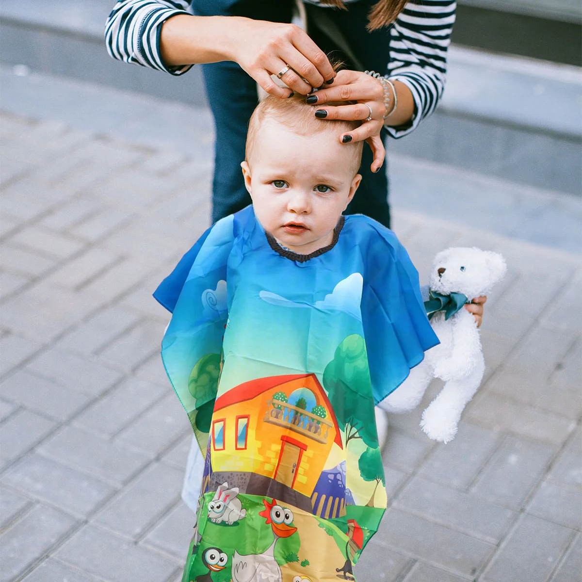 1Pc Hairdressing Tool Haircut Cape Cartoon Hair Styling Cape Apron Cloak Shawl Boys Girls (Blue)
1Pc Hairdressing Tool Haircut Cape Cartoon Hair Styling Cape Apron Cloak Shawl Boys Girls (Blue)