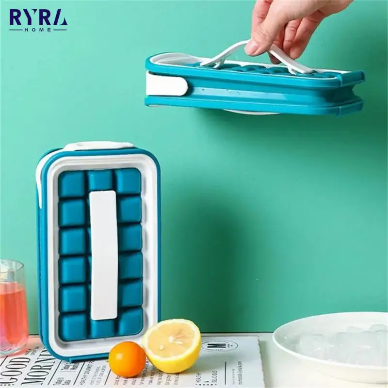 Силиконовый поднос для льда, 36 ячеек, креативная форма «сделай сам» для мороженого, 2 в 1, многофункциональный контейнер, форма для льда, форм...
Силиконовый поднос для льда, 36 ячеек, креативная форма «сделай сам» для мороженого, 2 в 1, многофункциональный контейнер, форма для льда, форм...