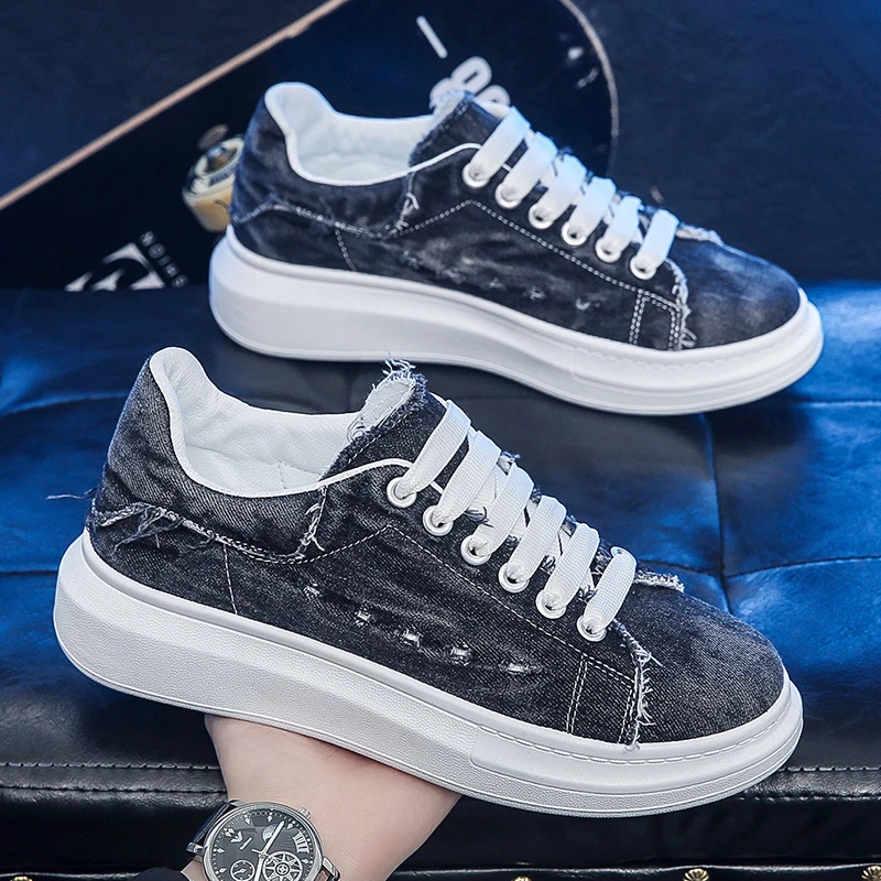 Men's Casual Shoes Lace-up Denim Shoes Men's Lightweight Comfortable and Breathable Walking Sneakers Tenis Feminino Zapatos
Men's Casual Shoes Lace-up Denim Shoes Men's Lightweight Comfortable and Breathable Walking Sneakers Tenis Feminino Zapatos