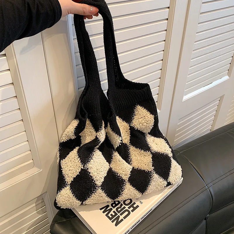 

Новая этническая сумка-тоут ручной вязки, богемная женская сумка на плечо, Корейская Повседневная вязаная крючком сумка-мешок, вместительная сумка