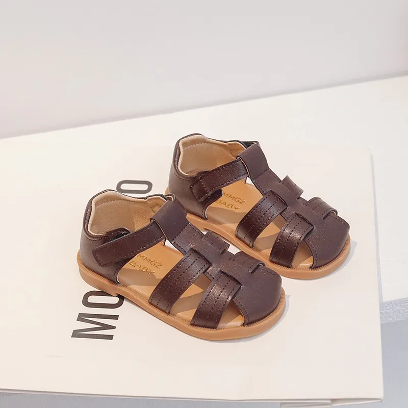 CAPSELLA KIDS Girls Princess Cut-Outs Beach Sandals Summer Shoes Baby Children Boys T-Strap Flat Sandals Size 16-30
CAPSELLA KIDS Girls Princess Cut-Outs Beach Sandals Summer Shoes Baby Children Boys T-Strap Flat Sandals Size 16-30