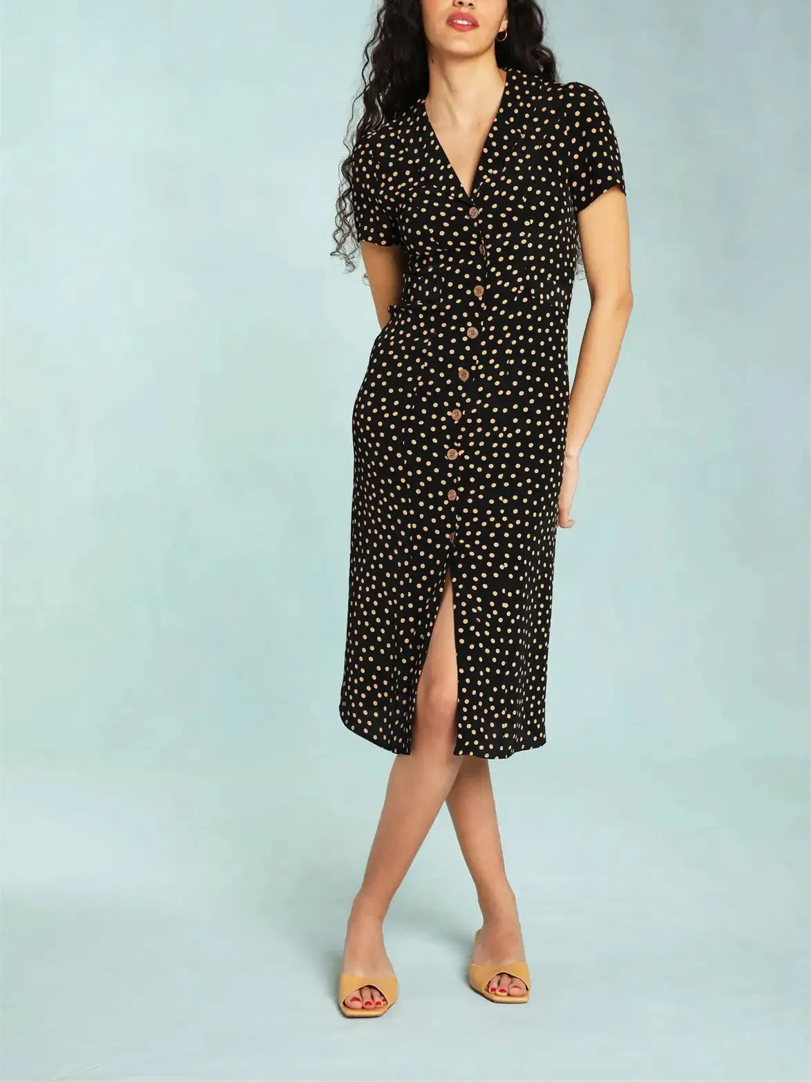 Polka Dot Print Single Breasted Dress for Lady 2022 Summer New V Neck Short Sleeve Ladies Retro Long Dress
Polka Dot Print Single Breasted Dress for Lady 2022 Summer New V Neck Short Sleeve Ladies Retro Long Dress